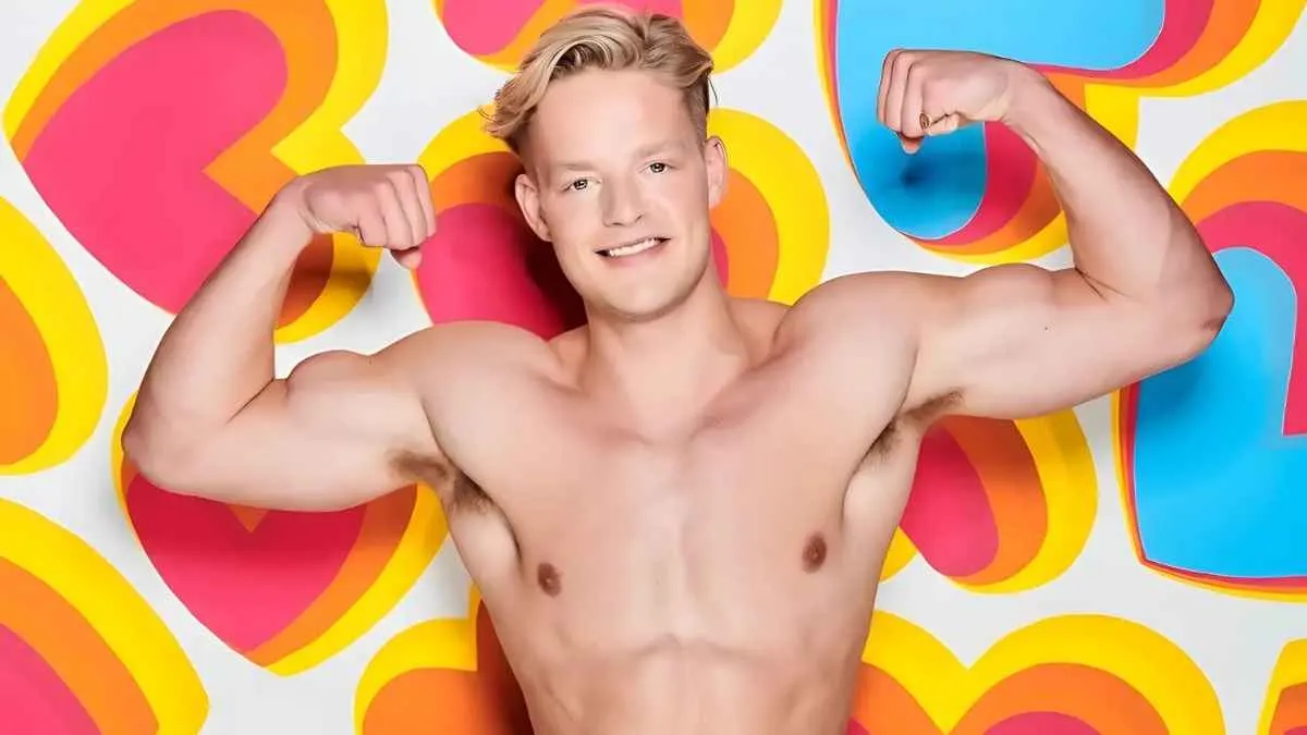 Ollie Williams Swaps Love Island for Politics: Running for Reform UK in Cornwall