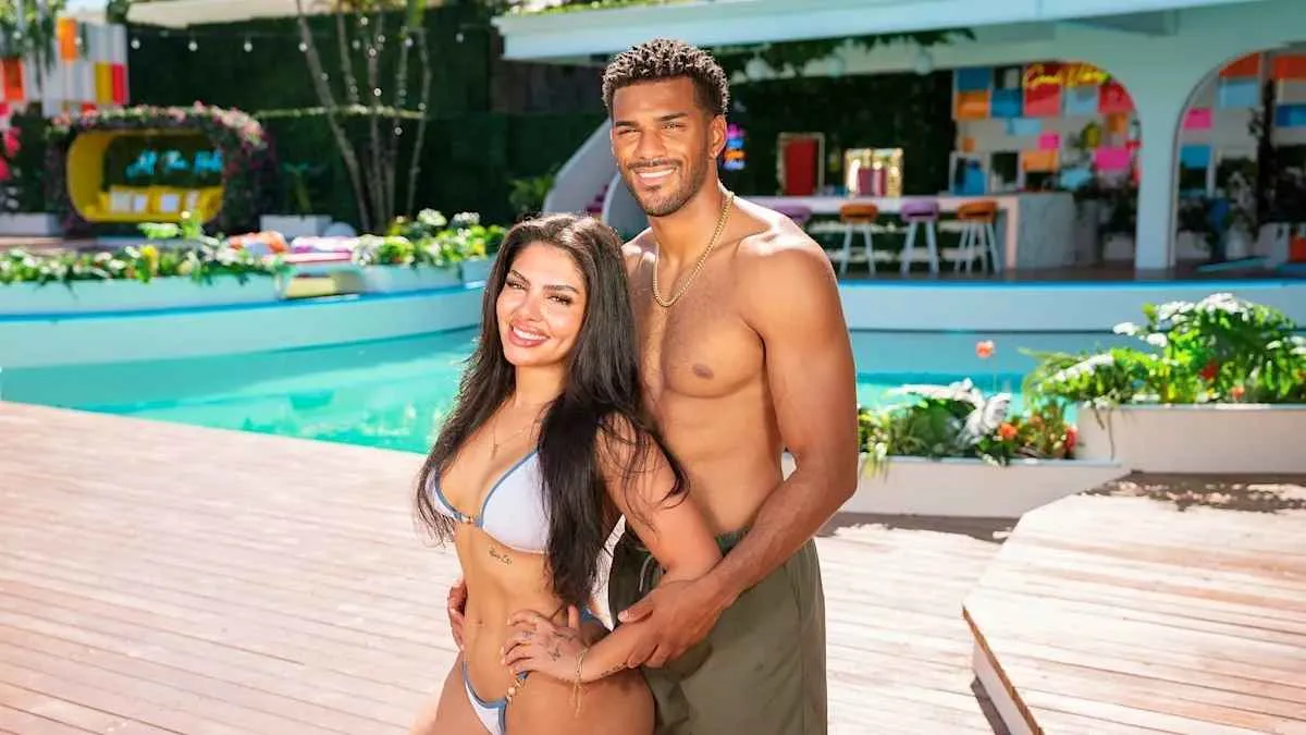 Jeremiah Clashes With Huda Over 'Love Bombing' Accusations at Tense Love Island USA Reunion