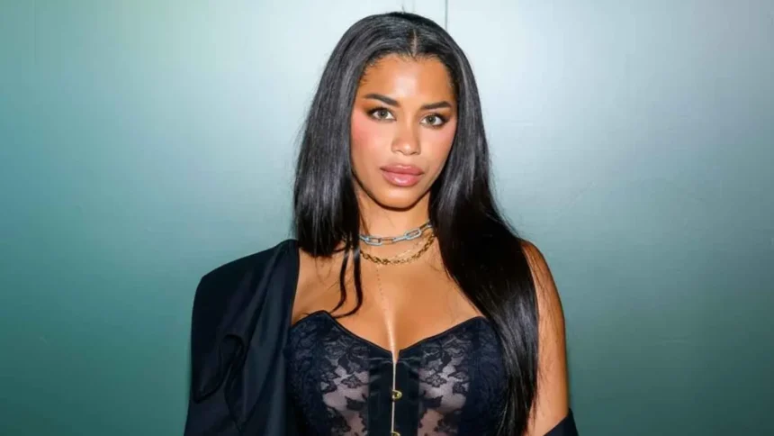 Love Island Star Amaya Espinal Rushed to Hospital for Emergency Surgery After Severe Pain