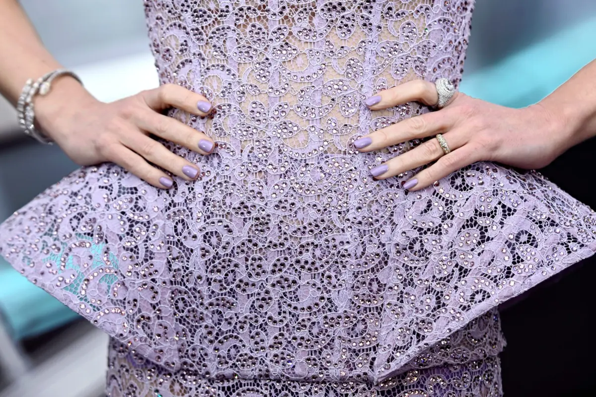 The Lavender Renaissance: How Soft Purple Became the Definitive Nail Color Trend of the Season