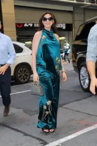Fashion & Style Trends